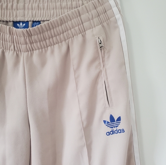 adidas Originals Beige Cropped Pants - Picture 4 of 11